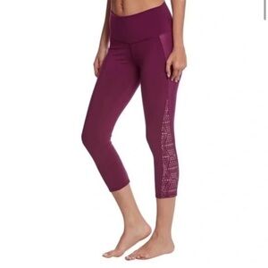 ALO Yoga High Waisted Yoga Capris Leggings Stretch Patina Purple Womens‎ Size XS